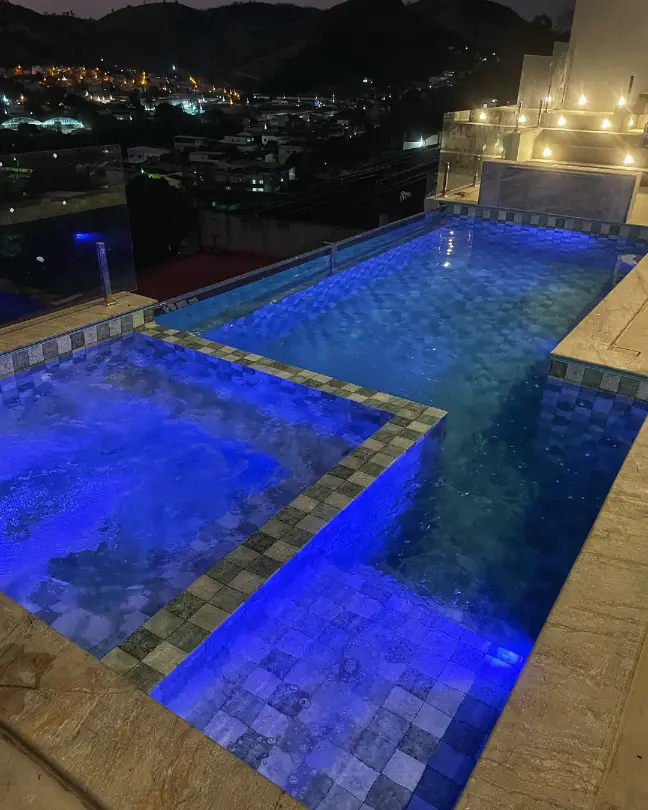 Modelo de piscina 10