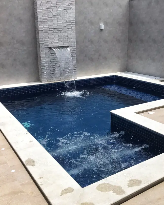 Modelo de piscina 13